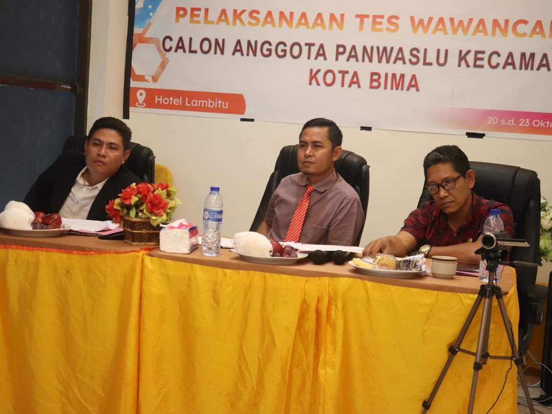 30 Calon Anggota Panwaslu Kecamatan Ikuti Tes Wawancara