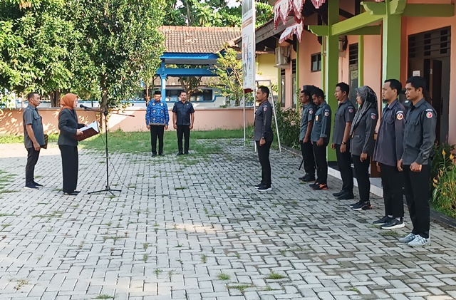 Ketua Bawaslu Kota Bima Atina saat Upacara Memperingati Hari Kebangkitan Nasional ke 117, Selasa 20/5/2025).