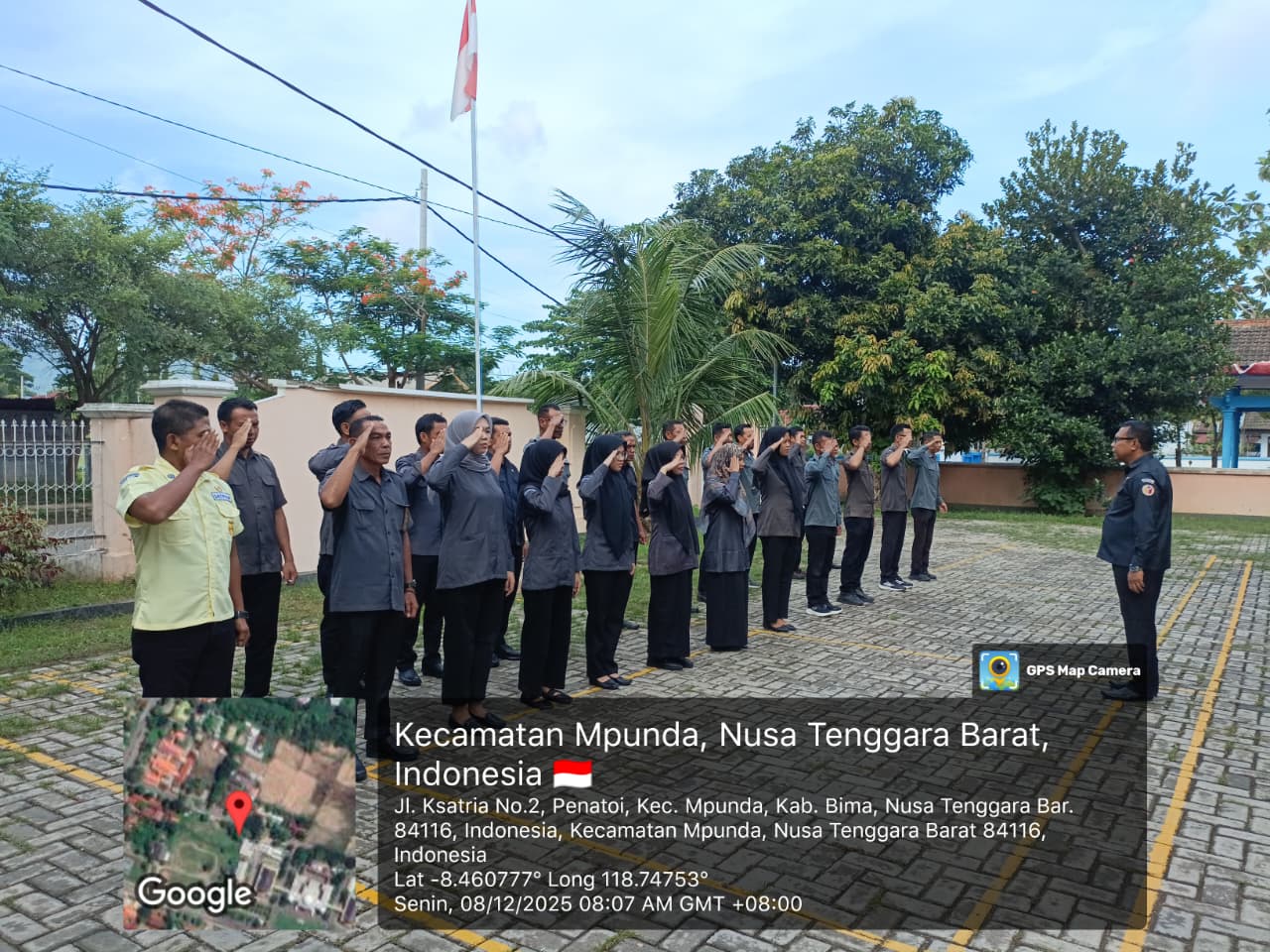 Suasana apel rutin jajaran Bawaslu Kota Bima pada Senin (8/12/2025)