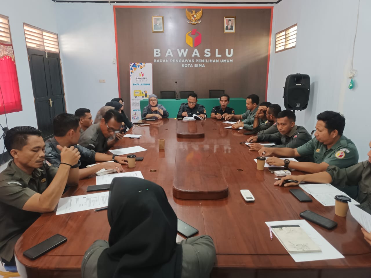 Kegiatan rapat dan konsolidasi internal