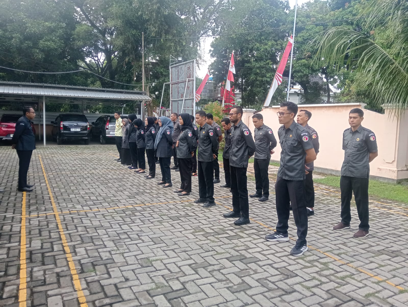 Apel pagi Bawaslu Kobi