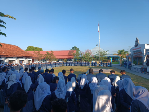 Goes To School SMAN 4 Kota Bima