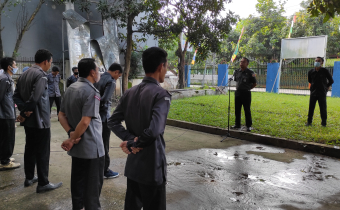 Pimpin Apel Pagi, Korsek Ingatkan Staf Untuk Tingkatkan Disiplin Kerja