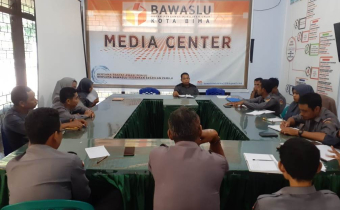 Bawaslu Kota Bima Gelar Rapat Pembahasan Program Kerja