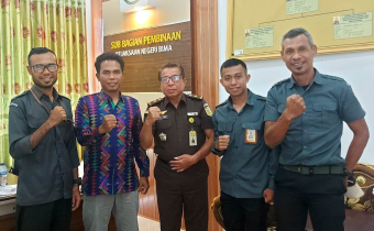 Bawaslu Kota Bima Kunjungi Kejaksaan Negeri Raba Bima Bahas Kesiapan Menghadapi Pemilu 2024