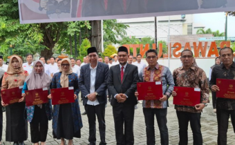 Penyerahan Anugrah Satyalancana Karya Satya